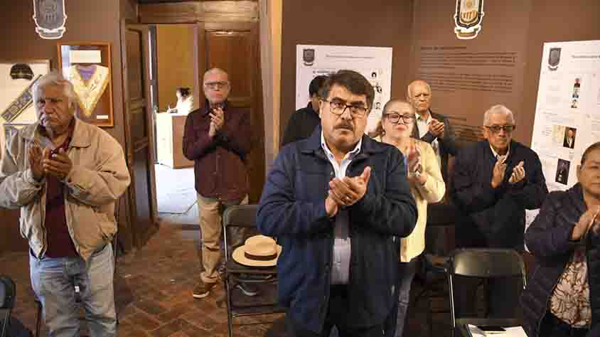 Rinde homenaje CROMEQ al Profesor Roberto Berrones Montes