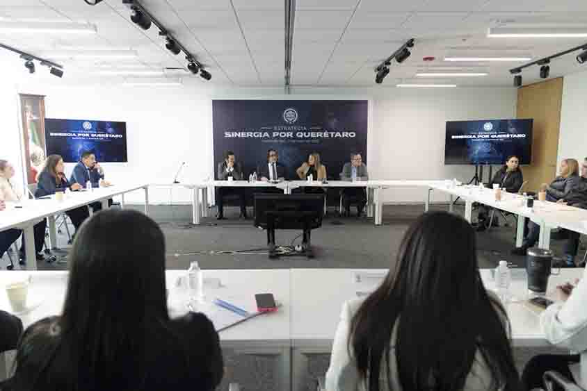 Mauricio Cárdenas respalda el Plan Sinergia por Querétaro