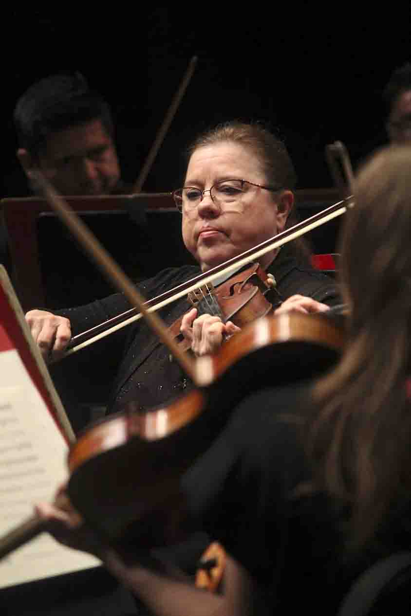 La OFEQ inaugura su Primera Temporada 2026 con el concierto “Las Joyas de Viena”