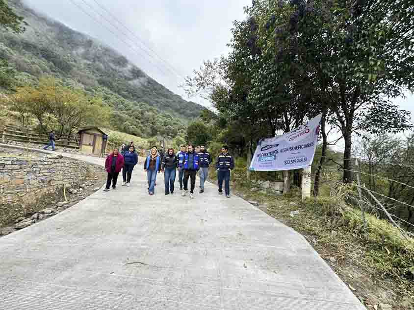 Con el respaldo del Gobierno Estatal, Pinal de Amoles se fortalece en infraestructura.Con el respaldo del Gobierno Estatal, Pinal de Amoles se fortalece en infraestructura.