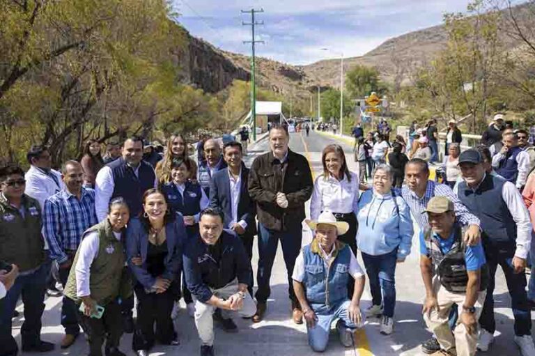 Puente vehicular listo en Nogales, Tolimán