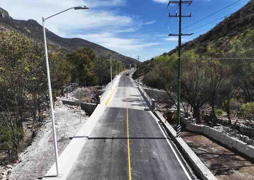 Con una inversión de 26.5 mdp entregan nuevo puente vehicular en Nogales, Tolimán