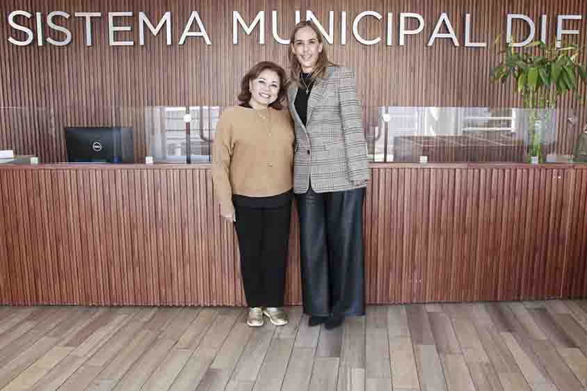 Gabriela Valencia es la nueva directora del SMDIF