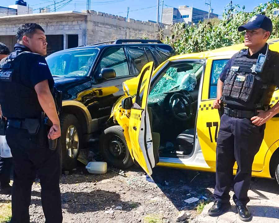 Accidente vehicular en San José El Alto deja varios lesionados