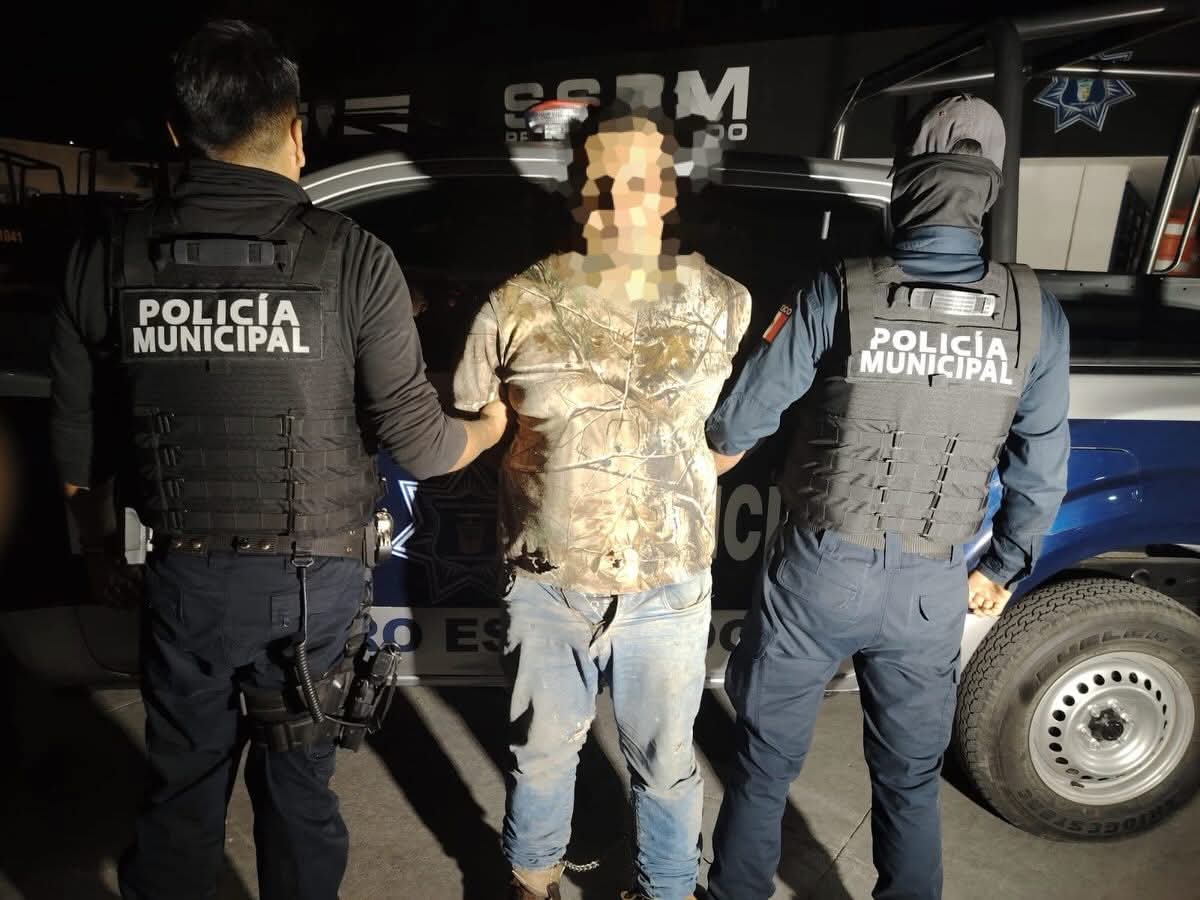 Aseguran vehículo y detienen a masculino por presunto delito