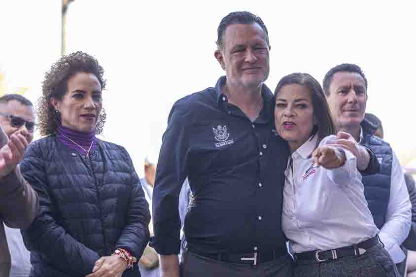 Entrega Mauricio Kuri obras viales y pluviales por 17.1 mdp en San Juan del Río