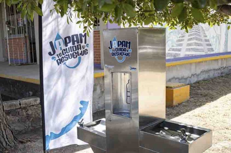 JAPAM instala bebedero en secundaria de Buenavista