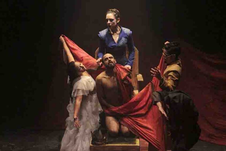 Inicia temporada en el CEART la obra El Ocaso del Rey