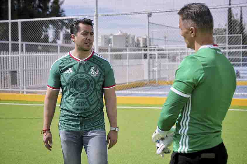 Presenta Felifer Macías la rehabilitación de la Unidad Deportiva Jurica