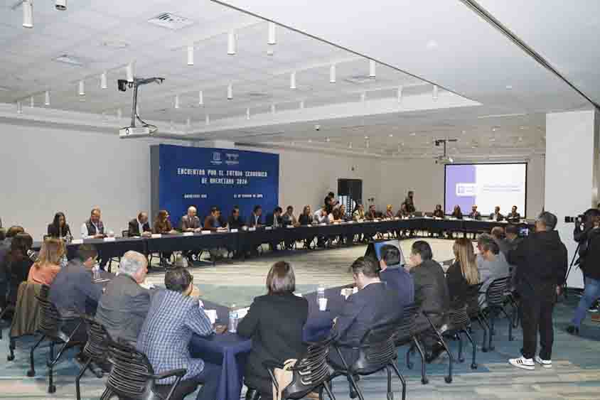 Querétaro une sectores para impulsar desarrollo económico