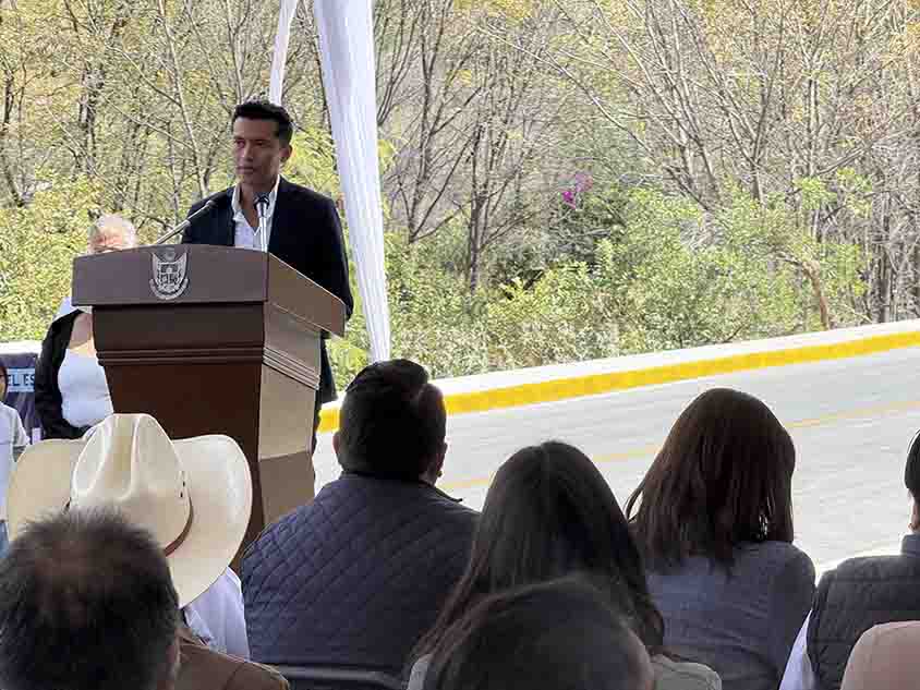 Entrega de Obra en la comunidad de Nogales