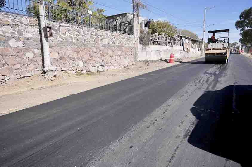 Orden y caminos dignos en Santa Rosa: Felifer Macías