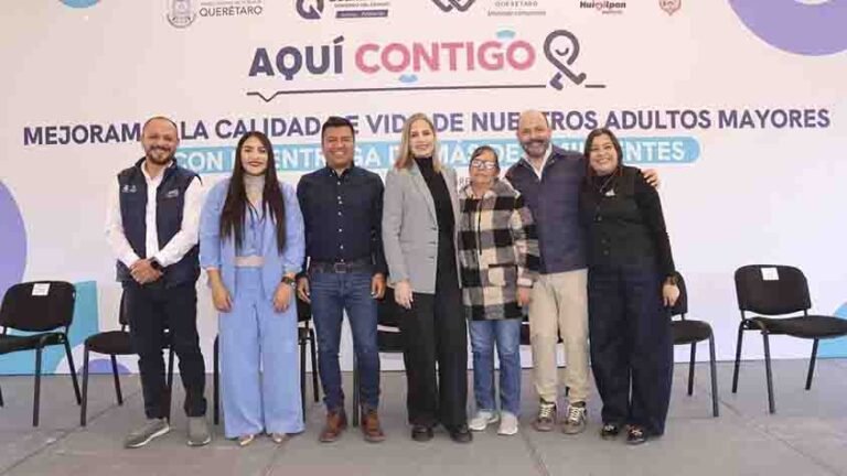 SEDIF entrega lentes a adultos mayores en Huimilpan