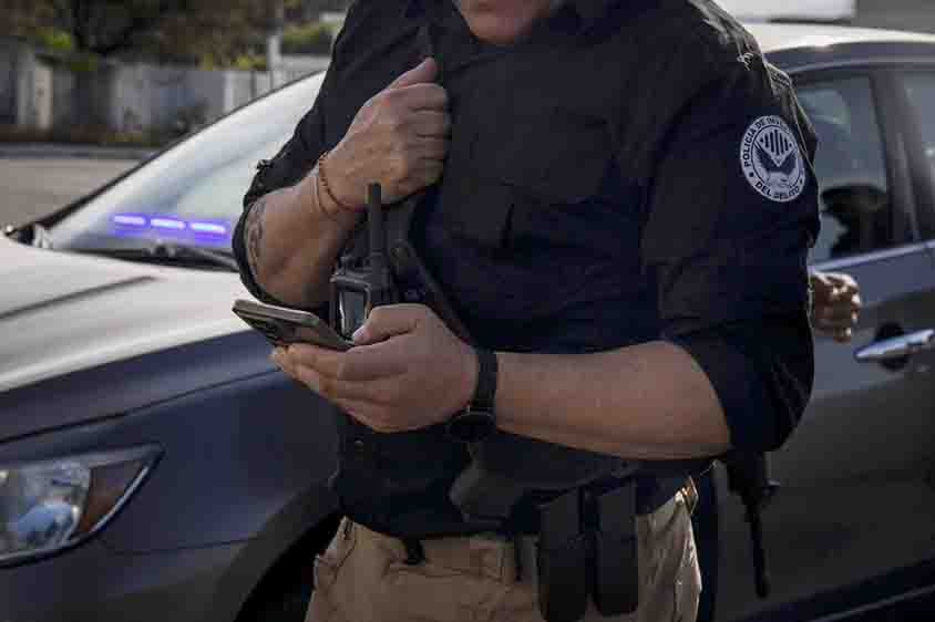 Fiscalía ejecuta cateo en supuesta institución educativa en Tolimán