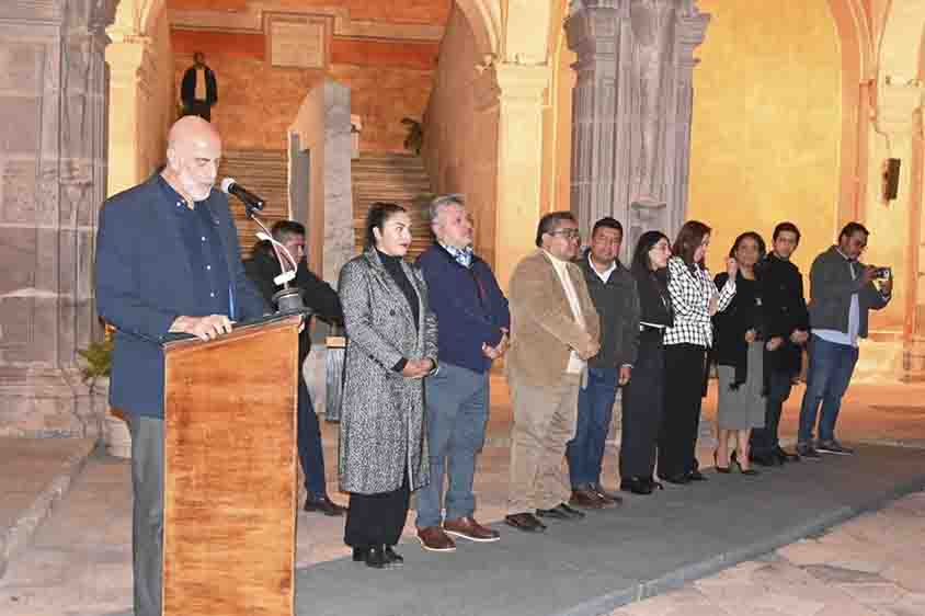 Presenta Yareli Hernández en el MAQRO su muestra De Milpas y Mujeres