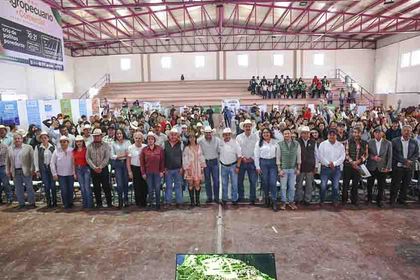 Pedro Escobedo fortalece al campo con foro 2026