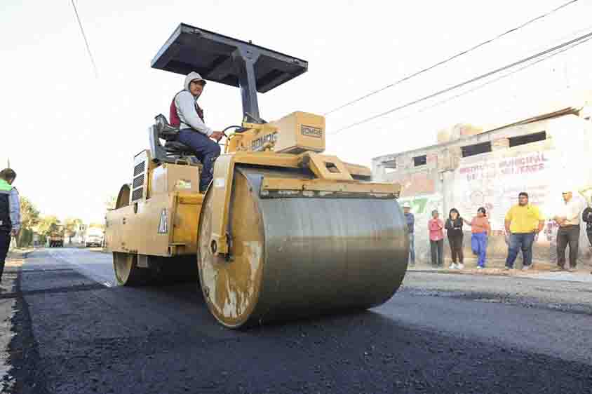 Arranca obra de asfaltado en el libramiento de Quintanares; mejorará la movilidad de toda la zona