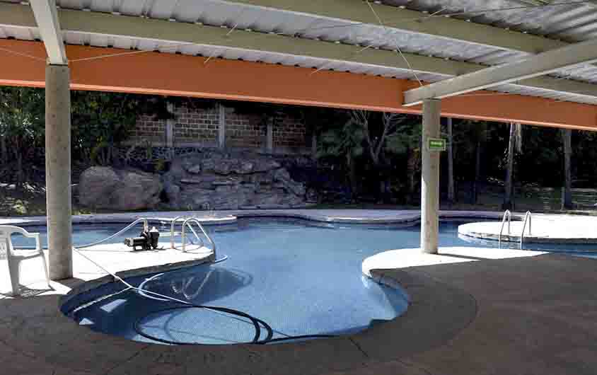 Felifer Macías alista reapertura del Parque Bicentenario