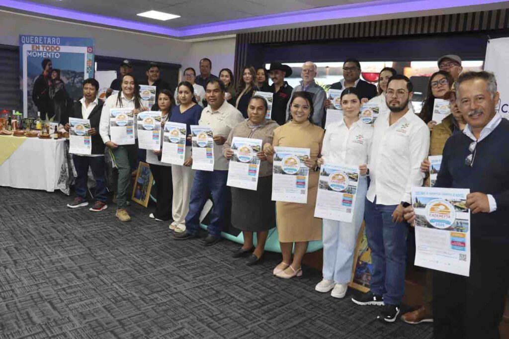 Encabeza Gobernador entrega de aulas en primarias de Jurica Pueblo