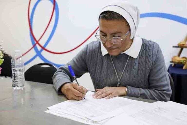 SMDIF impulsa red social con 73 organizaciones