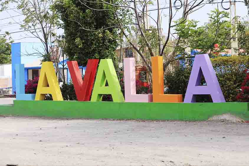 San Juan beneficia a habitantes con “Viernes en La Valla”