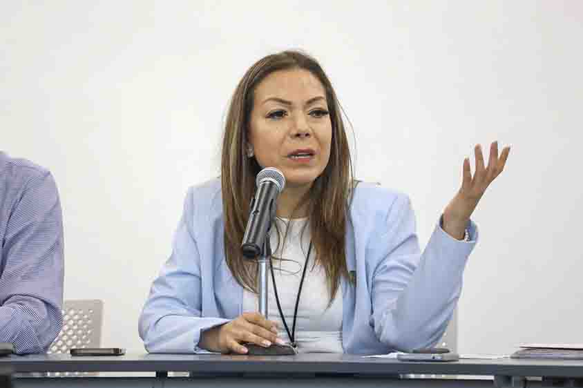 Flores impulsa participación de niñas y niños