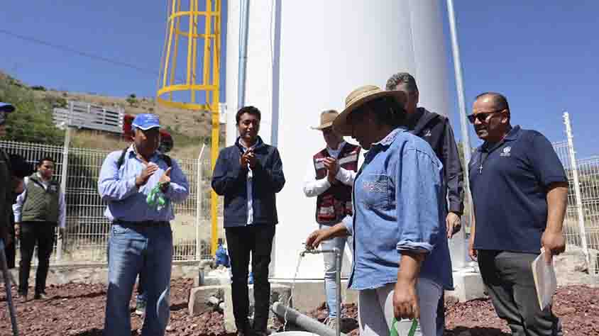 Entregan obra de agua potable en Sabino de San Ambrosio, Tolimán