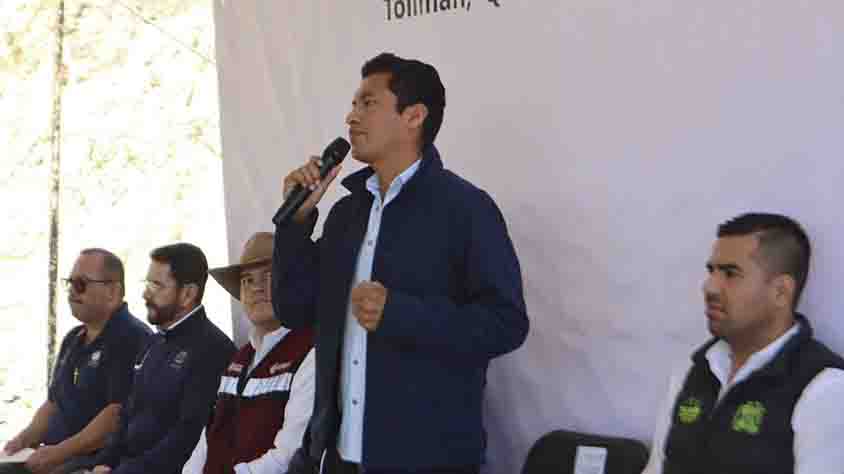 Entregan obra de agua potable en Sabino de San Ambrosio, Tolimán