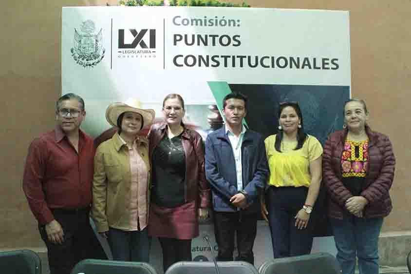 Tolimán es sede de sesión de la Comisión de Puntos Constitucionales de la LXI Legislatura