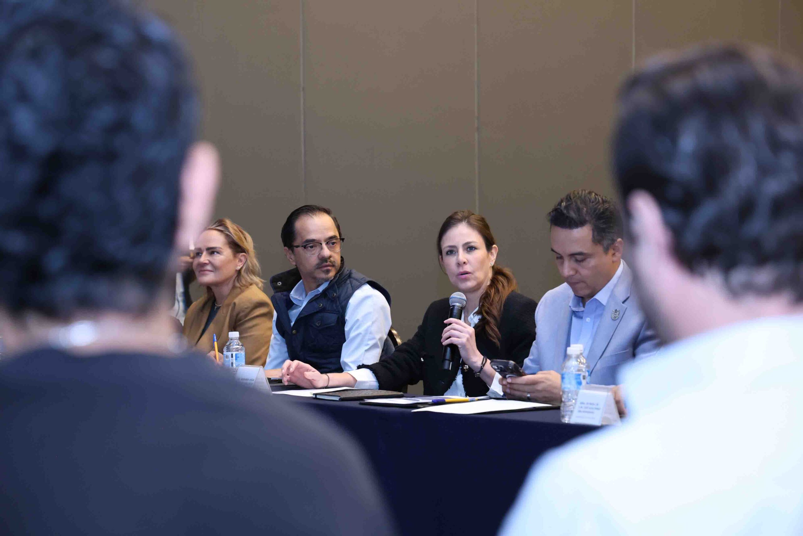 Fortalecen prevención con restauranteros y antros
