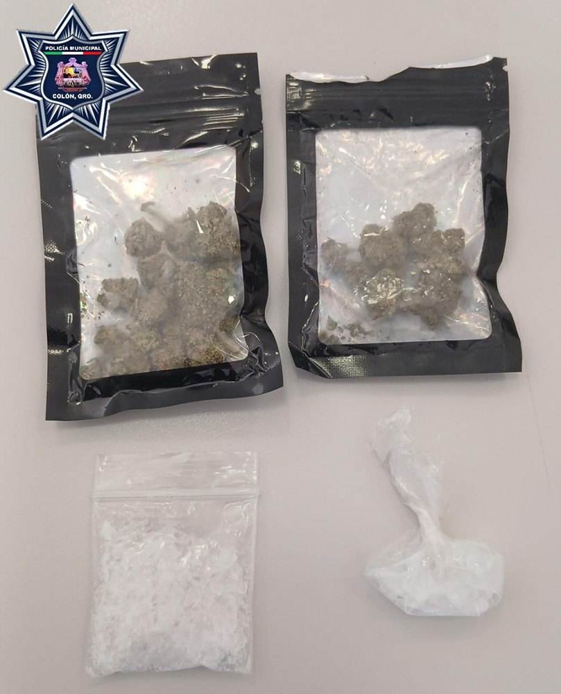 Aseguran a hombre con presunta droga en Soriano