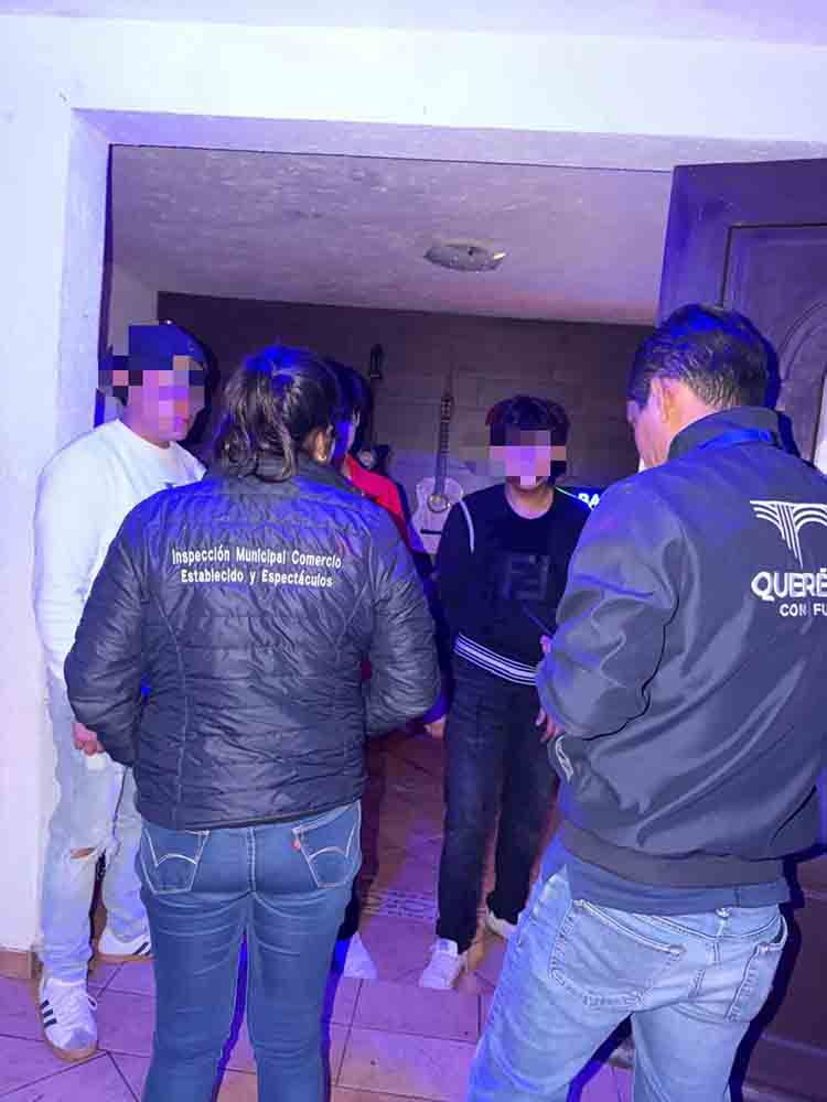 Suspenden fiesta clandestina con menores en Querétaro