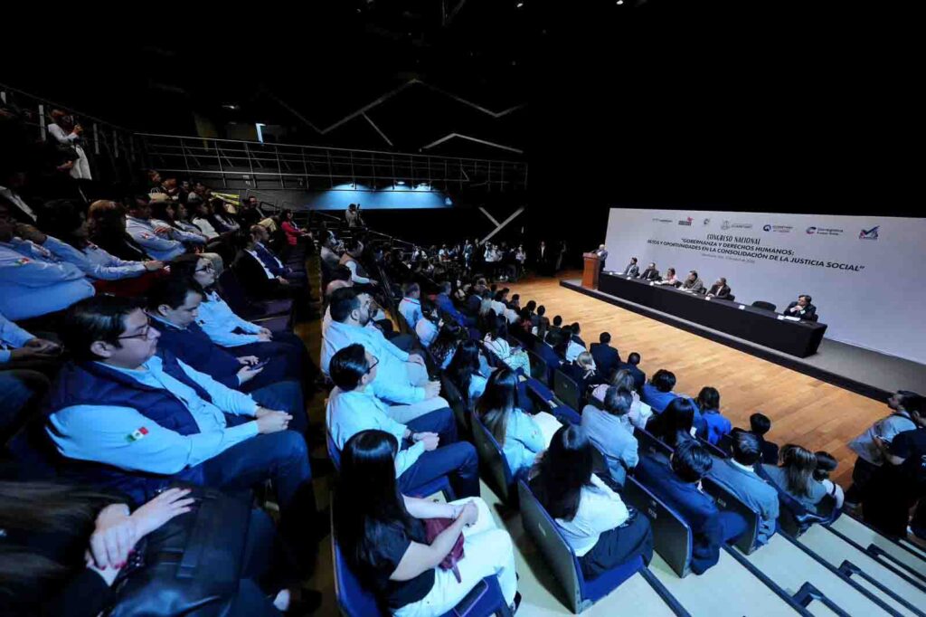 Felifer acude a congreso de gobernanza y derechos humanos