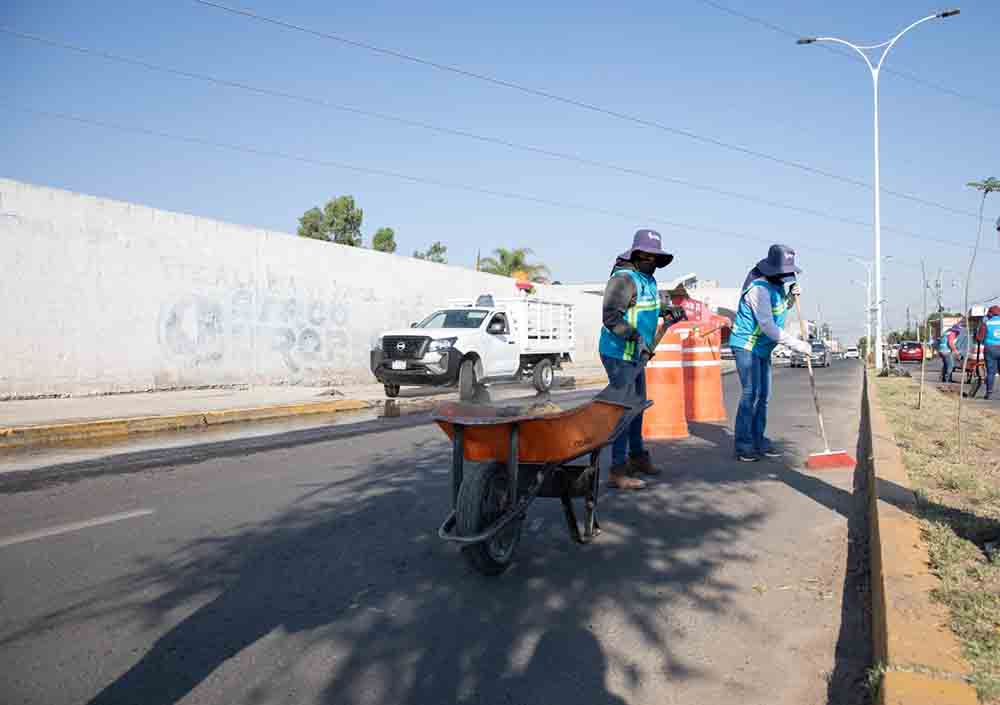 Roberto Cabrera refuerza limpieza en San Juan