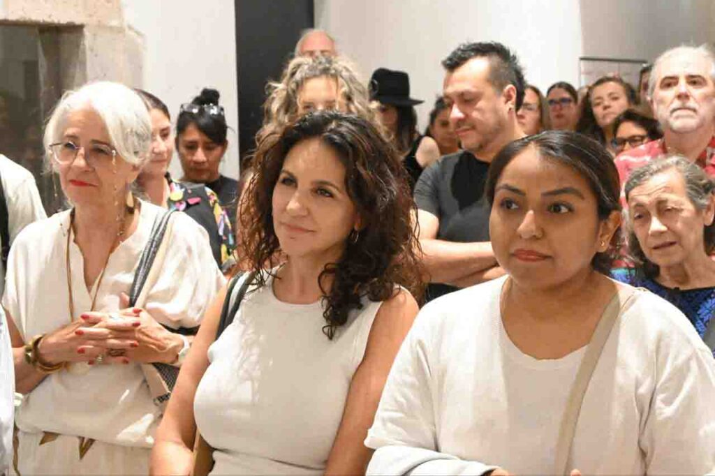 MACQ abre exposición de Walter Cruz