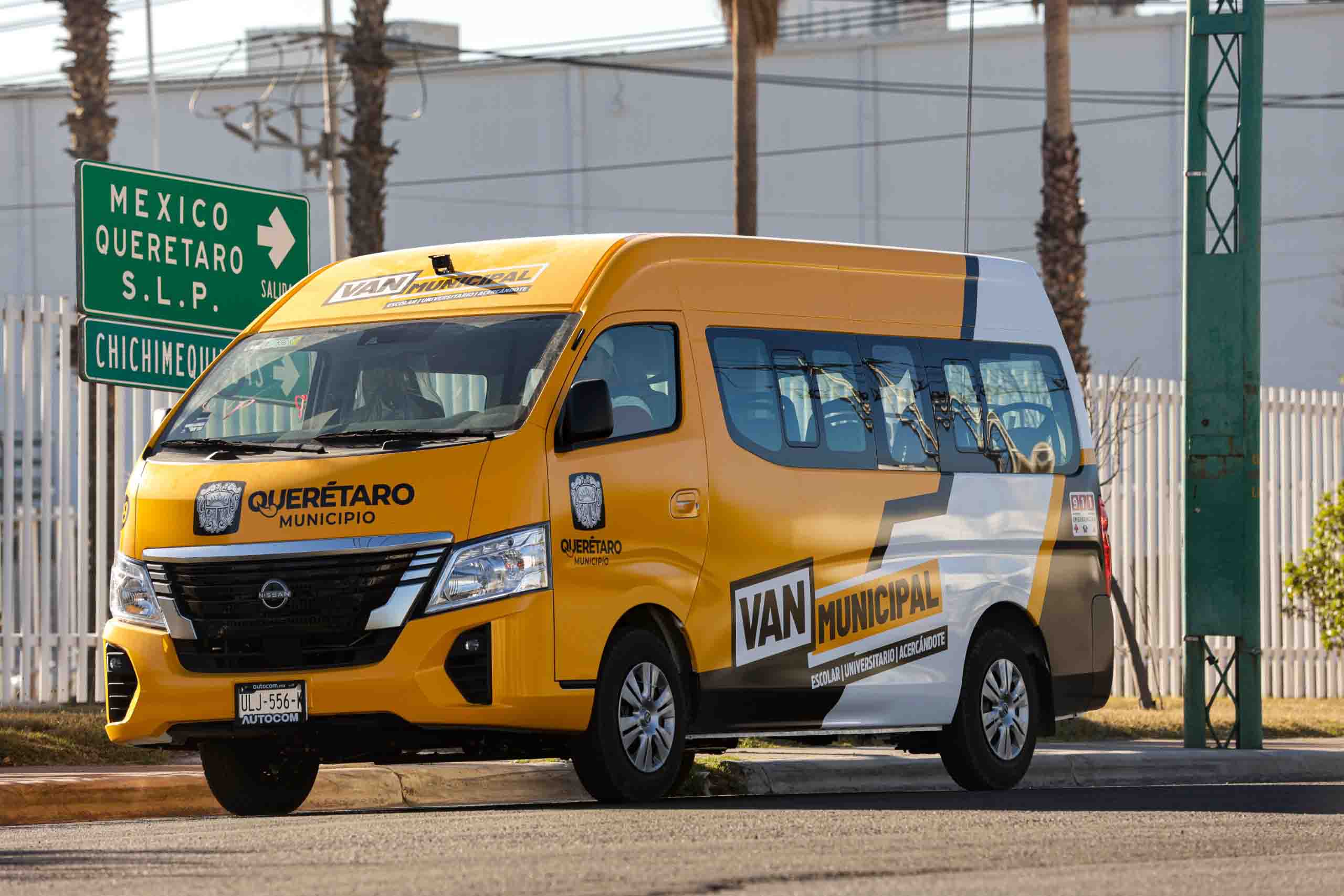 Felifer Macías ofrece transporte gratuito al festival