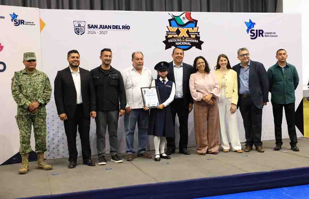 Roberto Cabrera inaugura el 25º Concurso Municipal de Escoltas de Bandera y 1º de Bandas de Guerra