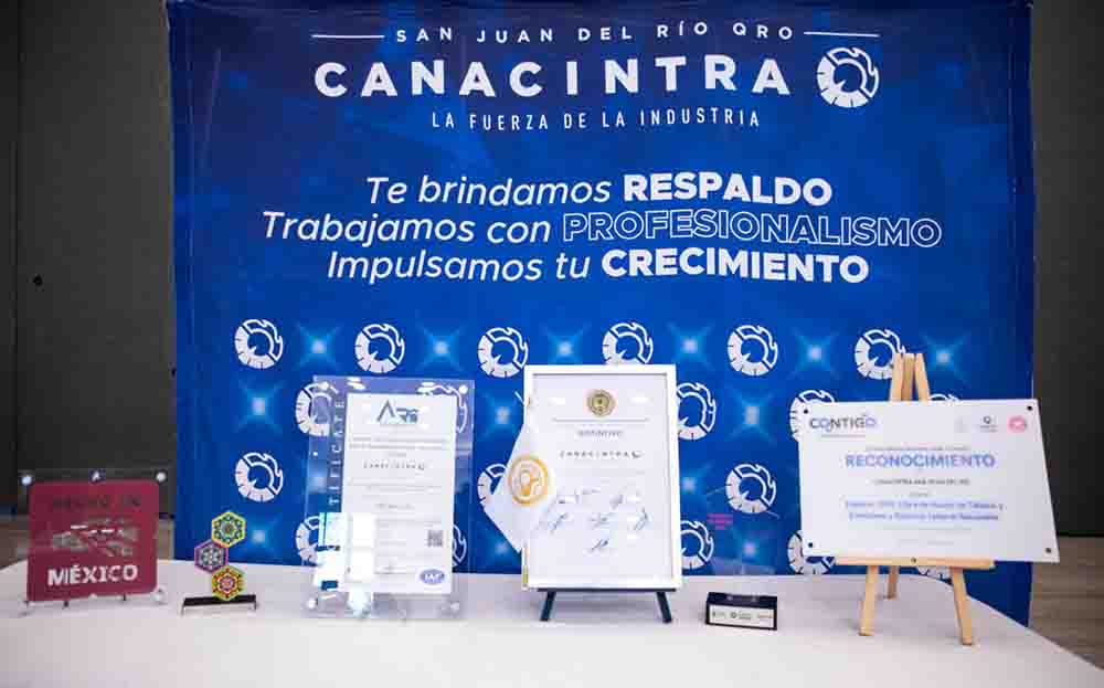 Entregan 28 Distintivos Anticorrupción a empresas de San Juan del Río