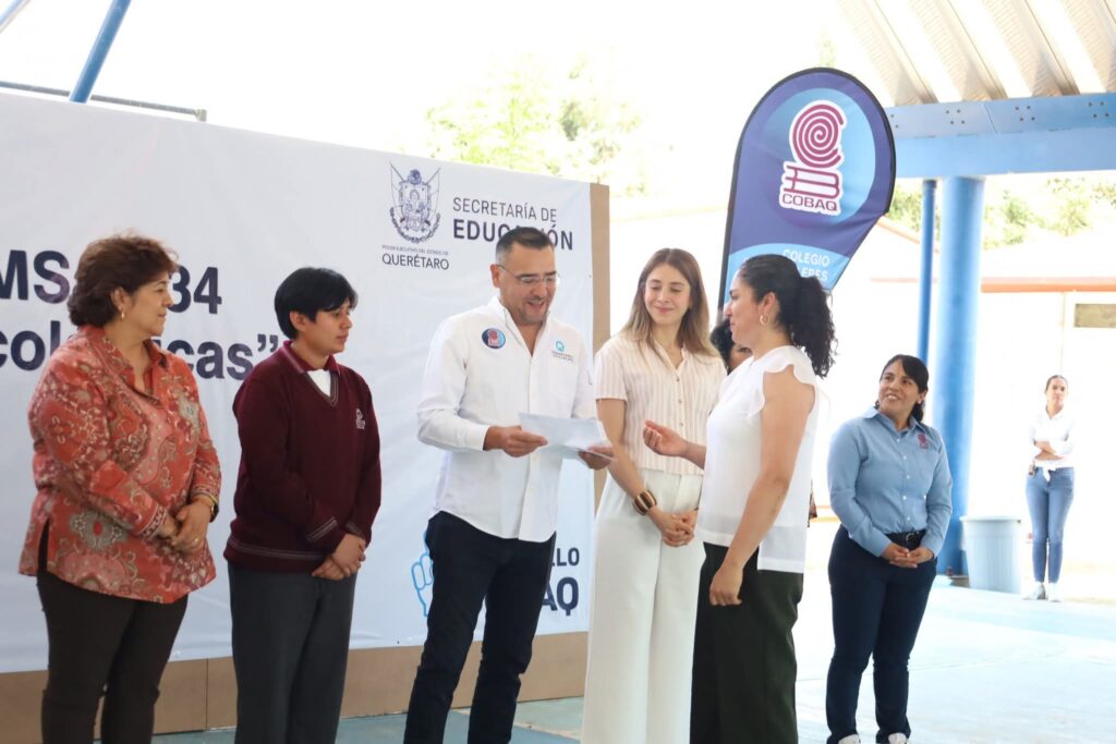 San Juan lleva apoyos a Palmillas