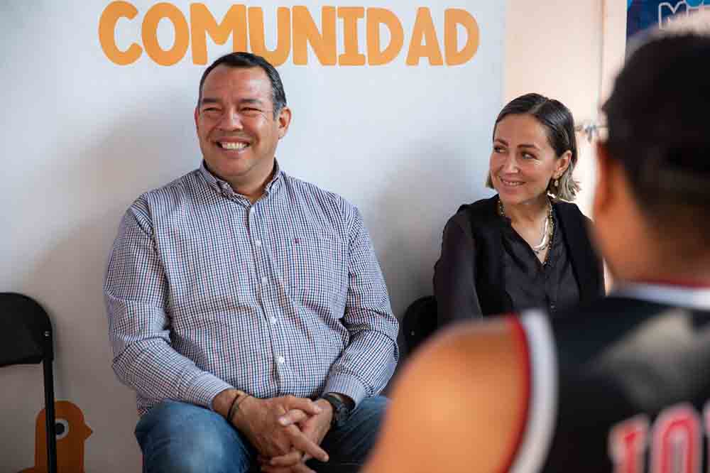Roberto Cabrera lleva prevención y apoyos a Santa Matilde
