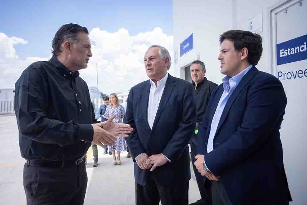 Puerta Querétaro fortalece logística con Frialsa