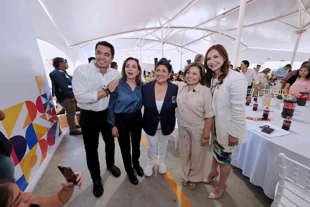 Refrenda Felifer Macías su respaldo al comercio establecido