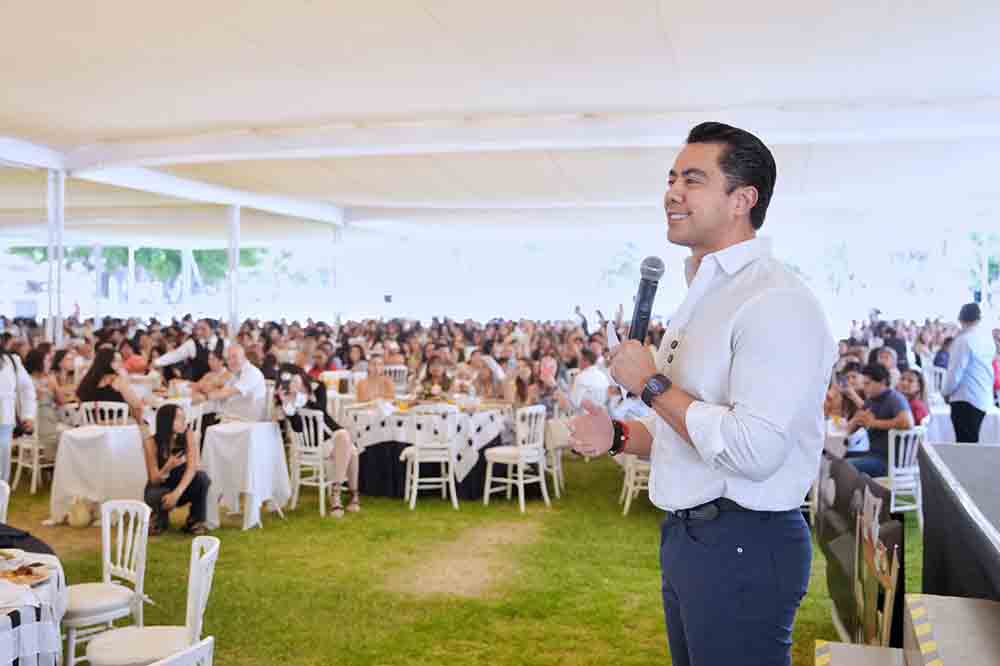 Felifer reconoce a mamás como fuerza de su gobierno