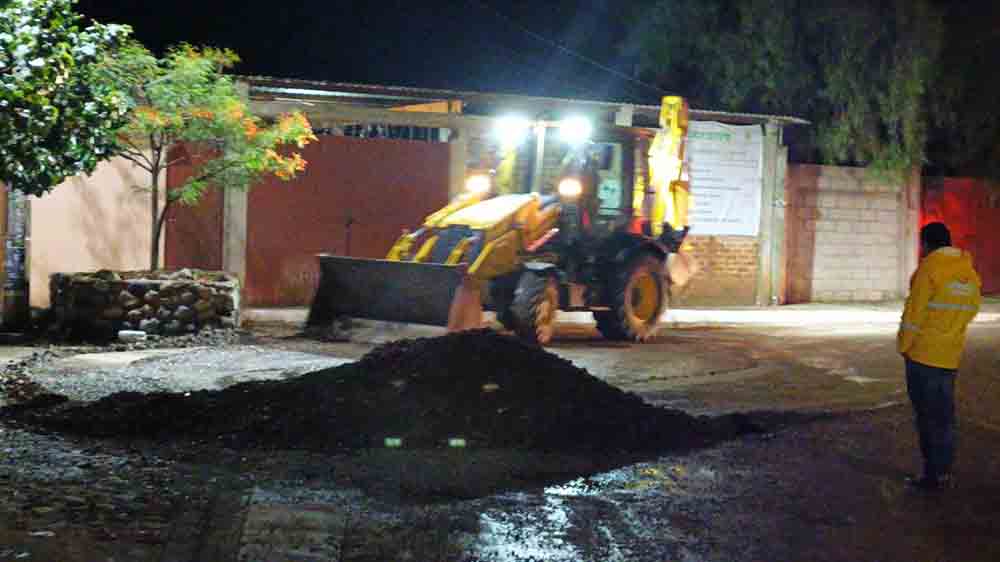 Atienden daños por lluvia en dos comunidades