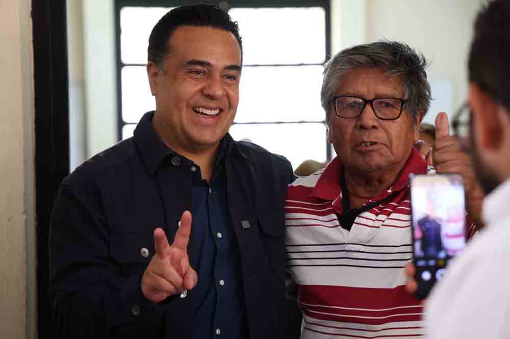 Luis Nava fortalece atención a adultos mayores de Huimilpan