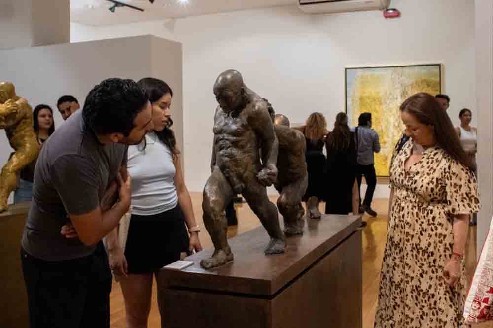 Llega con su obra al Museo de Arte la artista queretana Flor Minor