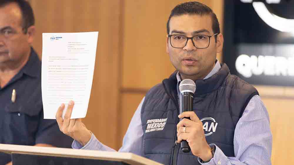 Firma por CuidarQro. Que ni MORENA ni el narco gobierne: Martín Arango