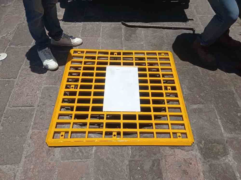 Querétaro refuerza seguridad vial con rejillas temporales