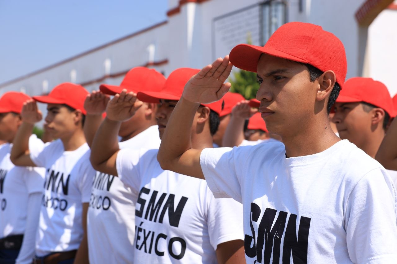 Autoridades municipales y militares clausuran Primer Escalón del SMN Clase 2007