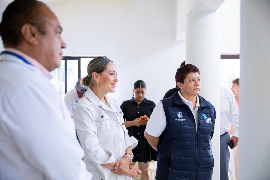 Roberto Cabrera impulsa programa de salud en San Juan